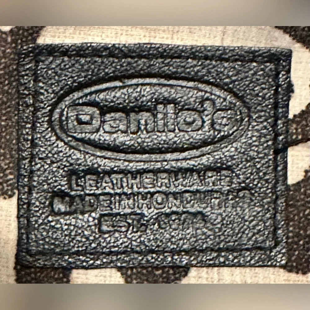 Danilo’s Honduras Shoulder Satchel Black and Cream